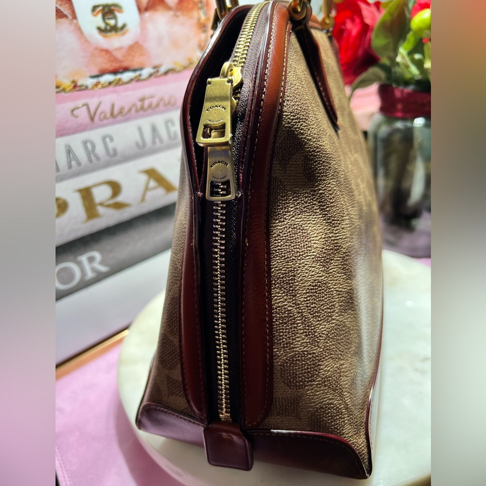 COACH QUINN SATCHEL SIGNATURE CANVAS EUC - Picture 6 of 14